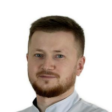 Хан Вячеслав Сергеевич, пластический хирург