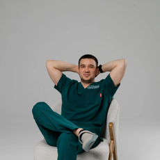 Кокаев Казбек Таймуразович, пластический хирург