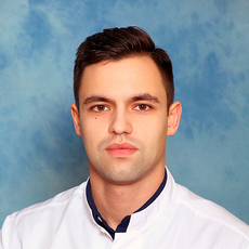 Катмаков Константин Игоревич, офтальмолог-хирург