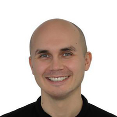 Смирнов Виталий Александрович, стоматолог-терапевт