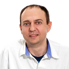 Еременко Евгений Сергеевич, стоматолог-терапевт