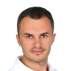 Усиков Дмитрий Владимирович, стоматолог-терапевт