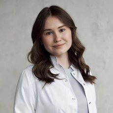 Абдрахманова Регина Айдаровна, стоматолог-терапевт