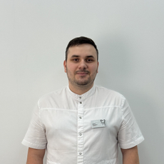 Иванов Данил Андреевич, стоматолог-терапевт