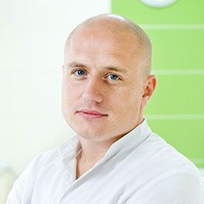 Пономарев Александр Михайлович, имплантолог