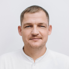 Давыдов Максим Юрьевич, стоматолог-терапевт