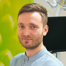 Макаренко Алексей Владимирович, стоматолог-хирург