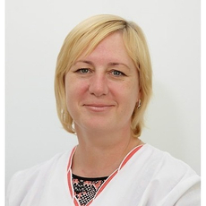 Дусанова Светлана Васильевна, стоматолог-терапевт