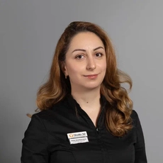 Восканян Анна Альбретовна, стоматолог-терапевт