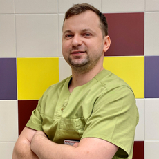 Тазин Денис Николаевич, стоматолог-хирург