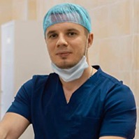 Бройтман Геннадий Леонидович, стоматолог-хирург