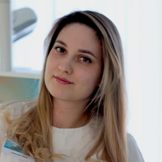 Иванова Ангелина Валерьевна, стоматолог-хирург