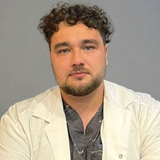 Попрыгаев Михаил Викторович, ортопед