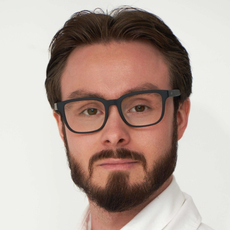 Денисов Илья Сергеевич, пластический хирург