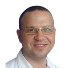 Хананов Андрей Борисович, стоматолог-терапевт