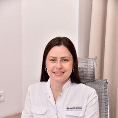 Казакова Виктория Александровна, врач УЗД