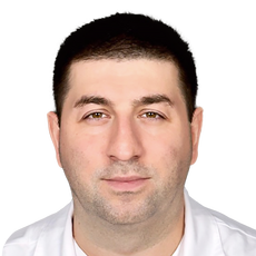 Гадагатль Анзаур Айдэмырович, пластический хирург