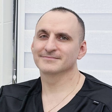 Семенов Иван Владимирович, стоматолог-хирург
