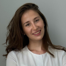 Парфенова Ирина Николаевна, стоматолог-терапевт