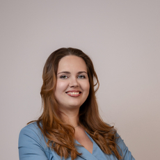 Соснина Яна Эдуардовна, стоматолог-терапевт