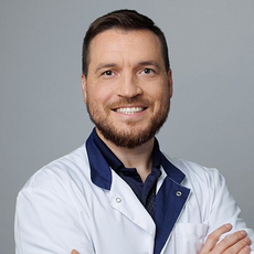 Макарьин Виктор Алексеевич, онколог