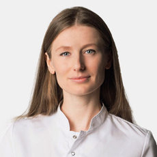 Корнеева Евгения Сергеевна, стоматолог-хирург