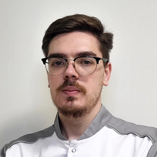 Комаров Даниил Олегович, хирург