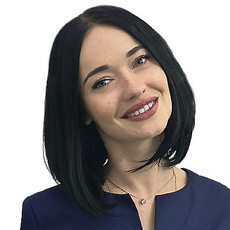 Свиридова Елена Сергеевна, стоматолог-терапевт