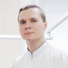 Башнин Евгений Вадимович, стоматолог-терапевт