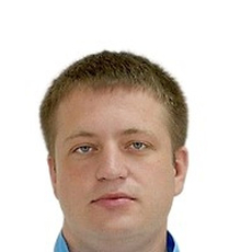 Макаров Михаил Андреевич, стоматолог-терапевт