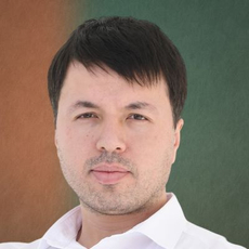 Хакимзода Маъруф, нейрохирург