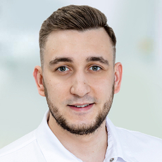 Оспенников Роман Игоревич, стоматолог-терапевт