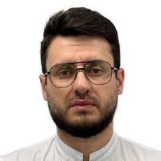 Гаджимагомедов Магомед Гусенович, стоматолог-хирург