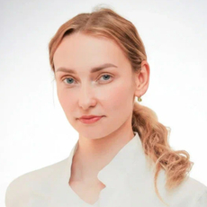 Зверкова Анастасия Олеговна, массажист