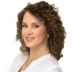 Корнилова Марина Андреевна, стоматолог-терапевт