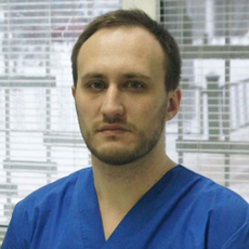 Денисов Максим Андреевич, стоматолог-хирург