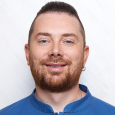 Чернявский Артем Иванович, стоматолог-ортопед