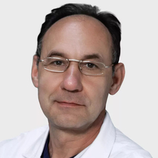 Титов Валерий Викторович, хирург