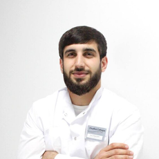 Расулов Расул Муратович, стоматолог-хирург