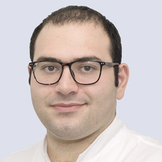 Романов Жирайр Маисович, стоматолог-ортопед