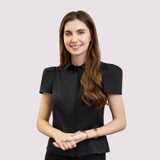 Мухранская (Максимова) Арина Андреевна, ортодонт