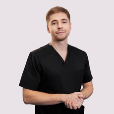 Сечко Константин Олегович, стоматолог-хирург