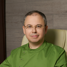 Шакиров Рифат Рафикович, стоматолог-терапевт