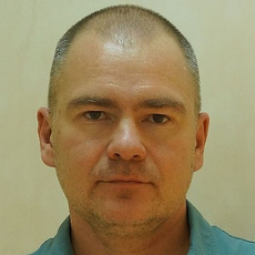 Мельников Всеволод Робертович, стоматолог-хирург