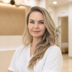Денисова Ксения Владимировна, врач-косметолог