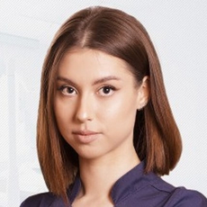 Кайсина (Лещенко) Яна Евгеньевна, стоматолог-терапевт