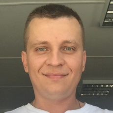 Трошин Роман, массажист