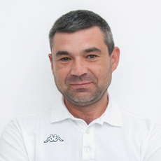 Бобылев Денис Михайлович, стоматолог-хирург