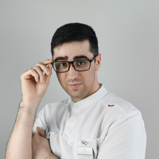 Шапиев Надыр Ибрагимович, стоматолог-терапевт