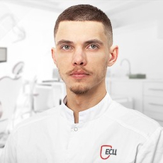 Голубев Павел Михайлович, стоматолог-хирург